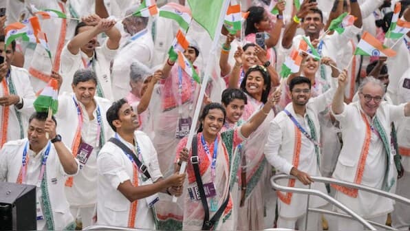 Why are People Disappointed with the Indian Contingent’s Olympic Costumes?