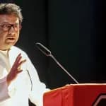 Raj Thackeray on Aurangzebs tomb